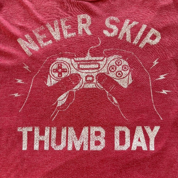 Lost Gods "Never Skip Thumb Day" Gamer Tee- Size  Medium - Picture 2 of 4